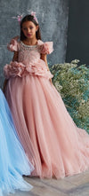 Aurora - Une magnifique robe sans manches en dentelle et tulle Boho